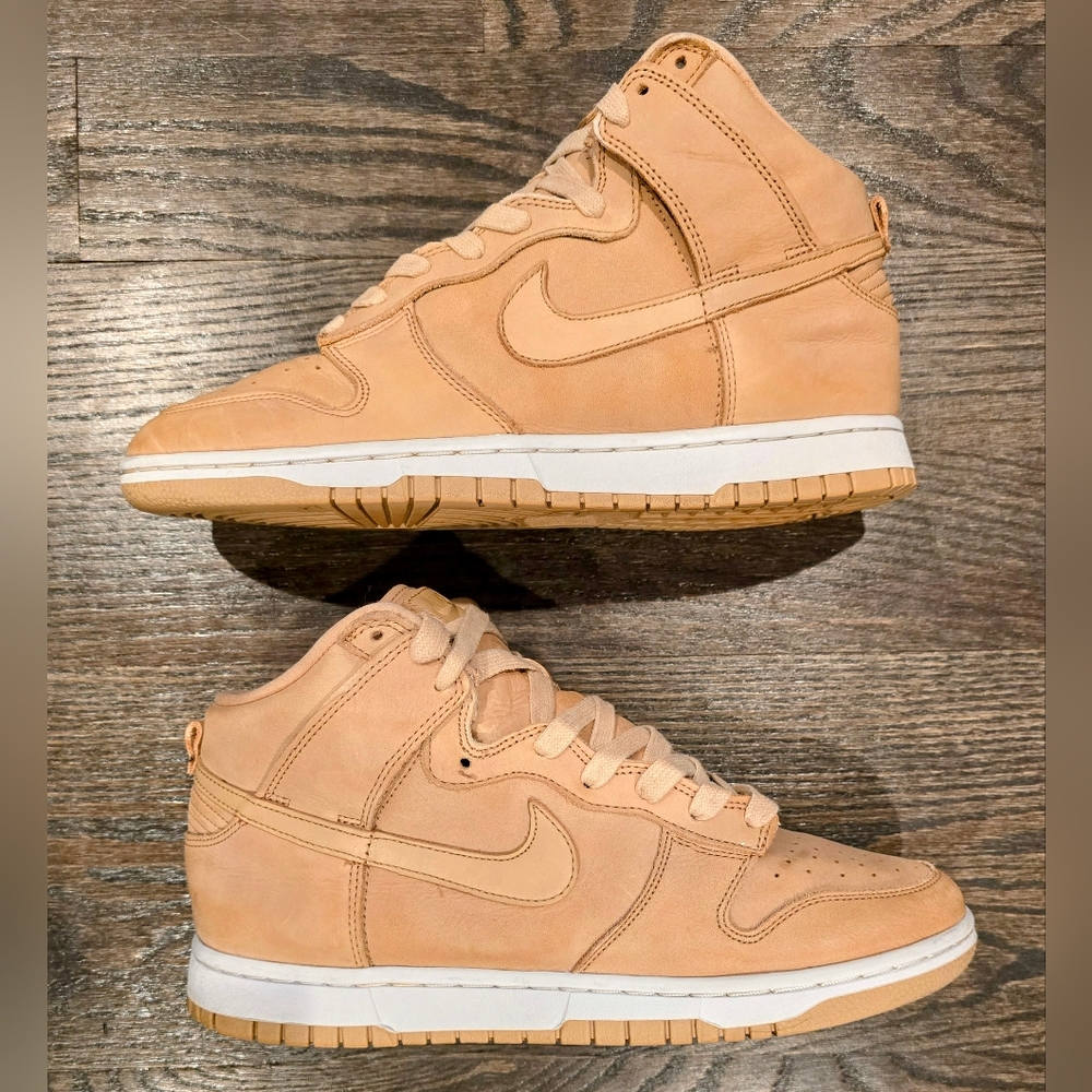 Nike Dunk Tan/ White